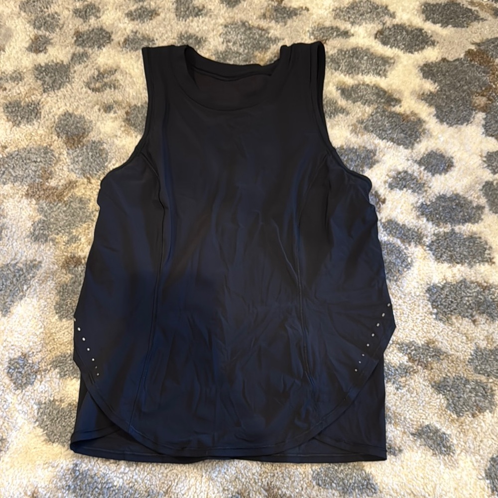 Lululemon black tank top